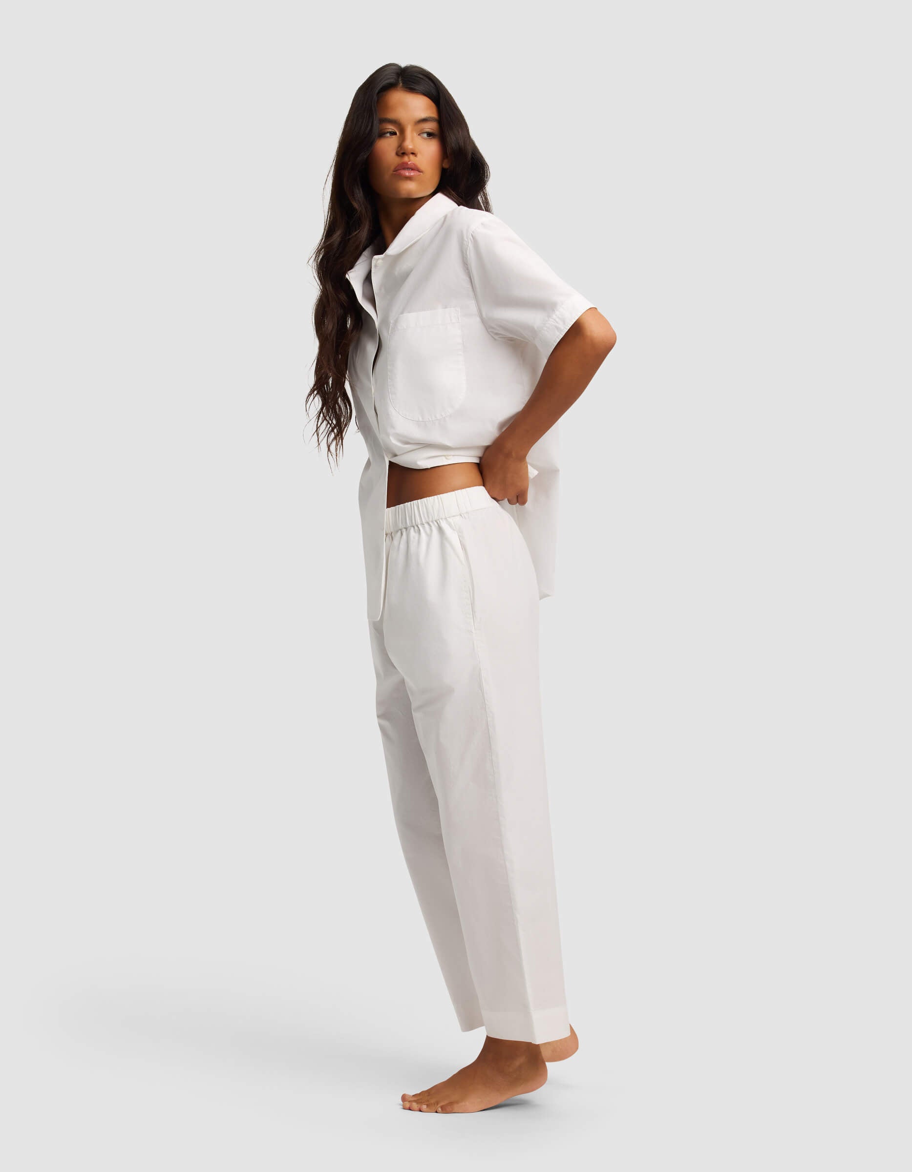 Women's Sutton Short Sleeve & Cropped Pajama Pant Set - Image 4