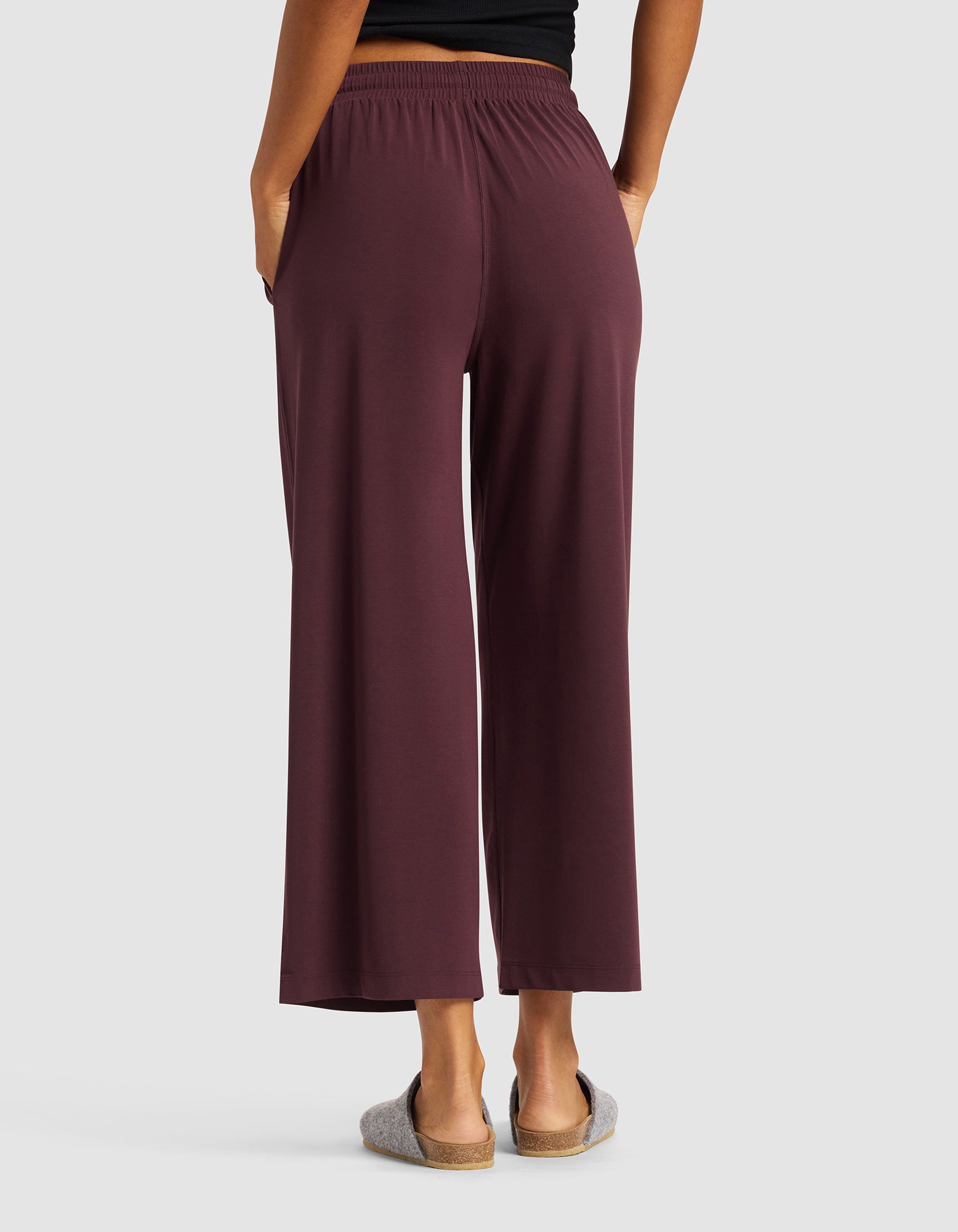 Alternative view of Women's Studio Cropped Wide Leg Pant