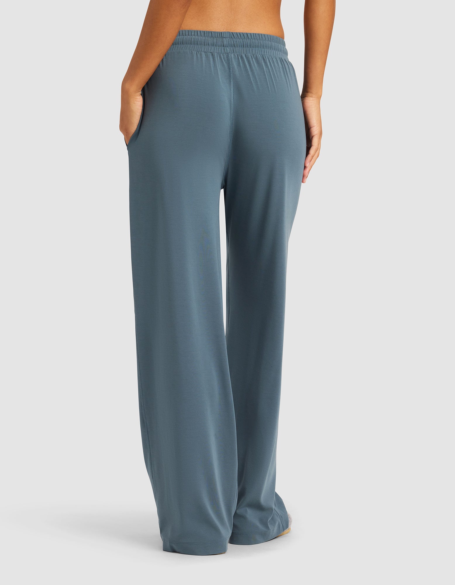 Alternative view of Women's Studio Wide Leg Pant